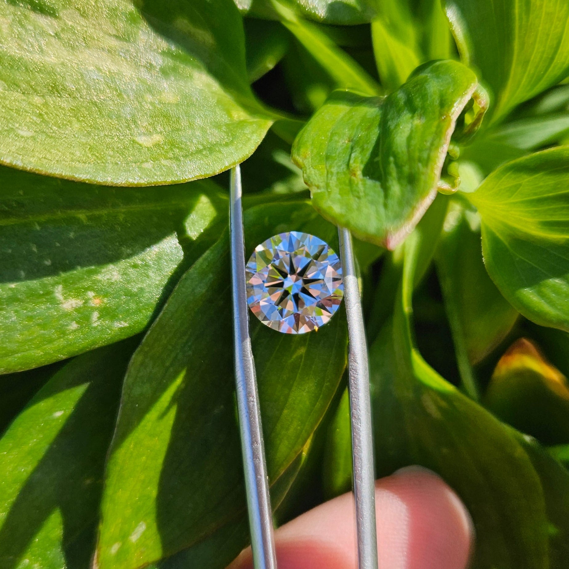 Round cut lab diamond - 2.74ct, F colour, VS2 clarity